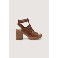 Buty sportowe Kobieta TIMBERLAND FISHERMAN SANDAL. Brązowe obuwie do biegania damskie Timberland. W wyprzedaży za 528.65 zł.