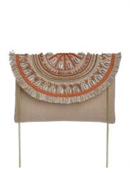 BLE Torebka w kolorze beżowym - 25 x 18 x 3 cm rozmiar: onesize. Brązowe torebki klasyczne damskie BLE, bez wzorów, z materiału, bez dodatków. Za 72.95 zł.