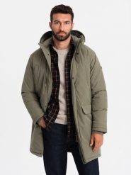 Klasyczna męska długa kurtka typu parka – oliwkowa V3. Zielone parki męskie Ombre Clothing, m, z aplikacjami, z gumy. W wyprzedaży za 119.99 zł.