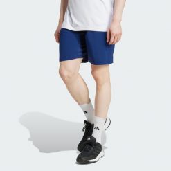 Szorty Club Tennis Climacool Stretch Woven. Białe szorty męskie Adidas, bez wzorów, sportowe. Za 179.00 zł.