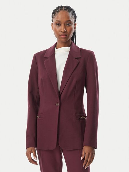 Guess Marynarka W6BN08 K6806 Bordowy Slim Fit. Czerwone marynarki i żakiety damskie Guess, xs, z aplikacjami. Za 614.99 zł.