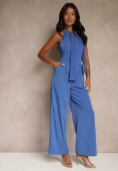Niebieski Kombinezon Wide Leg z Ozdobnym Wiązaniem przy Szyi Silelia. Niebieskie kombinezony damskie Renee, l, bez wzorów, eleganckie, bez kołnierzyka, bez ramiączek. Za 99.99 zł.