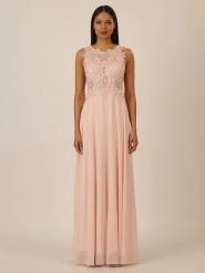 APART Sukienka w kolorze jasnoróżowym rozmiar: 46. Różowe sukienki damskie Apart, bez wzorów, z koronki, bez kołnierzyka, bez ramiączek, maxi. Za 217.99 zł.