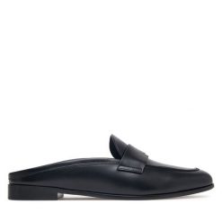 Klapki Max Mara. Czarne klapki damskie Max Mara, bez wzorów, bez obcasa. Za 2,589.00 zł.