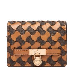 Portfel MICHAEL Michael Kors. Brązowe portfele damskie MICHAEL Michael Kors, bez wzorów. Za 549.99 zł.