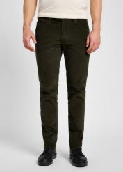 LEE MĘSKIE SPODNIE MATERIAŁOWE SZTRUKSOWE SZTRUKS DAREN ZIP FLY OLIVE NIGHT 112355816 L707016192. Zielone spodnie materiałowe męskie Lee, bez wzorów, z materiału. Za 229.99 zł.