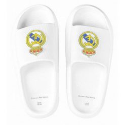 Real Madryt klapki junior beach pool flip flops white EVA białe. Białe klapki i japonki męskie Real Madrid. Za 89.00 zł.