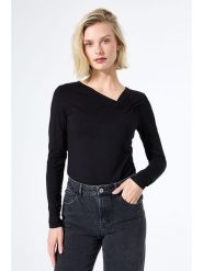 Garcia Koszulka w kolorze czarnym rozmiar: M. Czarne bluzki damskie Garcia, m, bez wzorów, bez kołnierzyka. Za 104.99 zł.