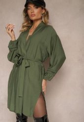 Zielona Sukienka Kimono z Wiskozy z Kieszeniami Zdobiona Ażurowymi Wstawkami Salithia. Zielone sukienki damskie Renee, l, z aplikacjami, z wiskozy, eleganckie, bez kołnierzyka, bez ramiączek, mini. W wyprzedaży za 77.99 zł.