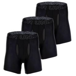 Bokserki termoaktywne Under Armour Performance Tech 6 in 3-Pack Boxerjock. Czarne bokserki męskie Under Armour, bez wzorów. Za 149.99 zł.