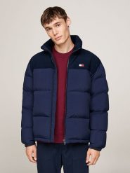 TOMMY JEANS Kurtka zimowa w kolorze granatowym rozmiar: XL. Niebieskie kurtki męskie Tommy Jeans, na zimę, xl, bez wzorów, z jeansu, bez kaptura. Za 408.49 zł.