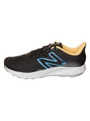 New Balance Buty "411 v3" w kolorze czarnym do biegania rozmiar: 42,5. Czarne obuwie do biegania damskie New Balance. Za 128.55 zł.