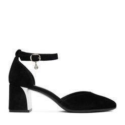 Czółenka Lasocki. Czarne czółenka damskie Lasocki, bez wzorów, bez obcasa. Za 229.99 zł.