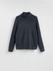 Sweter z rozpinanym golfem - granatowy. Niebieskie swetry męskie Reserved, l, bez wzorów, z bawełny, bez kołnierzyka. Za 139.99 zł.