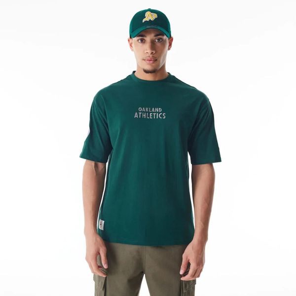 Koszulka Oakland Athletics MLB Tartan Infill. Zielone t-shirty damskie New Era, xl, z aplikacjami, z bawełny, bez kołnierzyka. Za 181.00 zł.