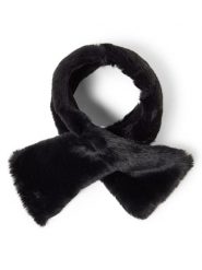 Marie Lund szal ze sztucznego futra Kobiety czarny, ONE SIZE. Czarne szaliki i kominy damskie Marie Lund, bez wzorów. Za 149.95 zł.