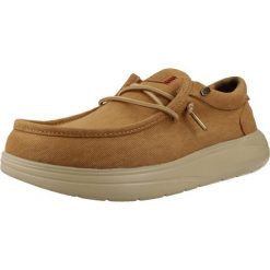 Buty HEY DUDE WALLY COMF WORN TWILL Brązowy. Brązowe buty trekkingowe męskie Hey dude, z tkaniny, bez zapięcia, trekkingowe. Za 293.99 zł.