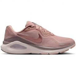 Buty do biegania damskie Nike HJ1101600. Czerwone obuwie do biegania damskie Nike. Za 825.00 zł.