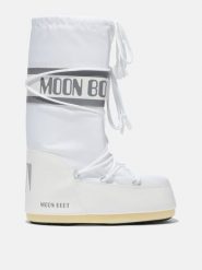 Moon Boot ICON NYLON BOOTS Śniegowce damskie. Białe śniegowce damskie Moon Boot, z nylonu, przed kolano. W wyprzedaży za 687.20 zł.