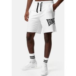 Krótka Lonsdale Polbathic. Białe szorty męskie Lonsdale, bez wzorów, z bawełny, sportowe. Za 168.50 zł.