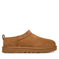 Śniegowce Ugg. Brązowe śniegowce damskie Ugg. Za 679.99 zł.