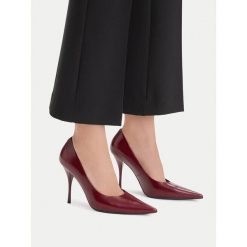 Szpilki Eva Minge. Czerwone szpilki Eva Minge, bez wzorów, bez obcasa. Za 379.99 zł.