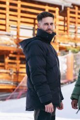 Kurtka puchowa męska czarna. Czarne kurtki narciarskie i snowboardowe damskie OOSC, m, bez wzorów, z materiału, bez kaptura, snowboardowy, primaloft. Za 1,592.99 zł.