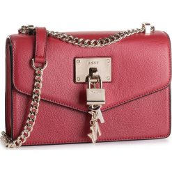 Torebka DKNY - R923HC81 Bright Red 8RD. Czerwone torebki klasyczne damskie DKNY, bez wzorów, ze skóry, bez dodatków. W wyprzedaży za 539.00 zł.
