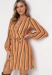Pomarańczowa Kopertowa Sukienka z Głębokim Dekoltem i Materiałowym Paskiem Cavila. Brązowe sukienki damskie Born2be, l, bez wzorów, z materiału, bez kołnierzyka, bez ramiączek, mini, kopertowe. Za 169.99 zł.