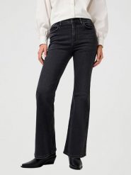 Wrangler Dżinsy - Flared fit - w kolorze czarnym rozmiar: W30/L34. Czarne jeansy damskie Wrangler, z podwyższonym stanem. Za 171.28 zł.