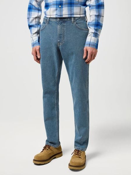 Wrangler Dżinsy "Greensboro" - Regular fit - w kolorze niebieskim rozmiar: W42/L32. Niebieskie jeansy męskie Wrangler. Za 204.95 zł.