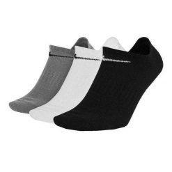 Skarpety Unisex Dla Dorosłych No Show Everyday (zestaw 3 Sztuk). Czarne skarpetki męskie Nike, bez wzorów, z bawełny. Za 115.99 zł.