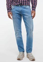 MUSTANG OREGON TAPRED MĘSKIE SPODNIE JEANSOWE DENIM BLUE 1013215 5000 413. Niebieskie spodnie materiałowe męskie Mustang, bez wzorów, z denimu. Za 199.99 zł.