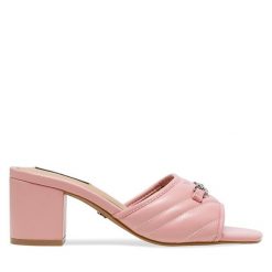 Klapki Nine West. Czerwone klapki damskie Nine West, bez wzorów, bez obcasa. Za 109.99 zł.