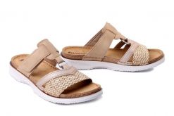 INBLU FA-07 026 piaskowy, klapki damskie. Brązowe klapki damskie Inblu, bez wzorów, bez obcasa. Za 104.90 zł.