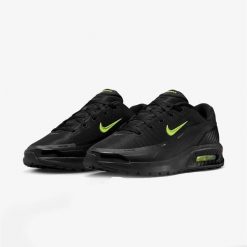 Buty Sportowe Męskie Nike Air Max Bia. Czarne buty sportowe na co dzień męskie Nike, bez zapięcia, nike air max. Za 352.00 zł.
