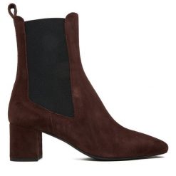 Botki LOVE MOSCHINO. Brązowe botki damskie Love Moschino, bez obcasa, na słupku, bez zapięcia. Za 1,079.00 zł.