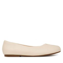 Baleriny Clarks. Baleriny damskie Clarks, bez wzorów, bez obcasa. Za 389.99 zł.