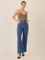 APART Dżinsy - Comfort fit - w kolorze niebieskim rozmiar: 40. Niebieskie jeansy damskie Apart, z podwyższonym stanem. Za 204.95 zł.