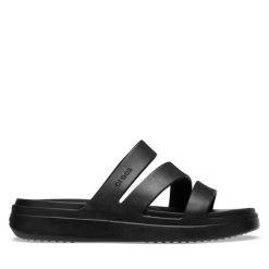Klapki Crocs. Czarne klapki damskie Crocs, bez wzorów, bez obcasa. Za 179.99 zł.