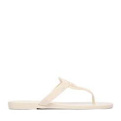 Japonki Nine West. Białe klapki damskie Nine West, bez wzorów, bez obcasa. Za 79.99 zł.