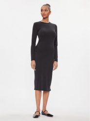 Vero Moda Sukienka codzienna Phine 10299277 Czarny Regular Fit. Czarne sukienki damskie Vero Moda, na co dzień, xs, bez wzorów, z syntetyku, bez kołnierzyka, bez ramiączek, proste. Za 189.99 zł.
