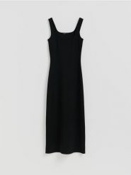 Sukienka z wiskozą - czarny. Czarne sukienki damskie Reserved, l, bez wzorów, z dzianiny, bez kołnierzyka, bez ramiączek, dopasowane. Za 89.99 zł.