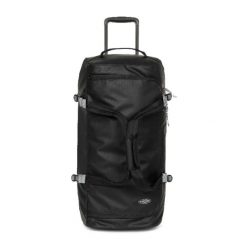 Torba Duffle Eastpak Wheel M. Czarne torebki klasyczne damskie Eastpak, bez wzorów, bez dodatków. Za 907.50 zł.
