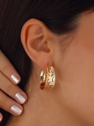 Nakkash Pozłacane kolczyki-kreole rozmiar: onesize. Żółte kolczyki damskie Nakkash, pozłacane. Za 45.95 zł.