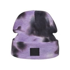 Czapka Urban Classics tie dye. Fioletowe czapki męskie Urban Classics. Za 149.50 zł.