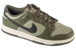 Buty sportowe Sneakersy unisex, Dunk Low Retro. Zielone buty sportowe na co dzień damskie Nike, bez wzorów, z materiału, trekkingowe. Za 499.99 zł.