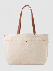 Levi's Shopper bag w kolorze kremowym - 38 x 33 x 16 cm rozmiar: onesize. Brązowe shopper bag damskie Levi's, bez wzorów, z bawełny, na ramię, bez dodatków. Za 177.32 zł.