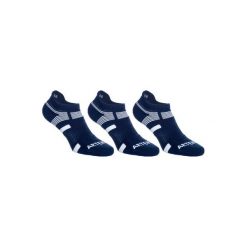Skarpety sportowe RS560 3 pary. Czerwone skarpetki męskie ARTENGO, bez wzorów, z bawełny. Za 29.99 zł.