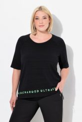 Damskie T-shirt napisy na rąbku klasyczny krój okrągły dekolt rękaw 1/2. Czarne t-shirty damskie Ulla Popken, plus size, bez wzorów, z dżerseju, bez kołnierzyka. Za 159.99 zł.